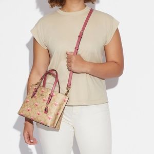 NWT All wrapped Coach Mollie Tote 25 In Signature Canvas With Stripe Heart Print